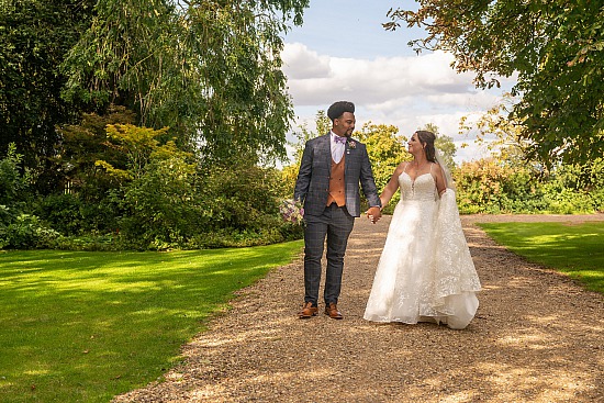 Tiffany and Ethan, The priory Little Wymondley 