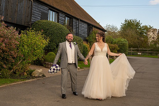 Nicole and Arthur, Cooling Castle Barns, Kent