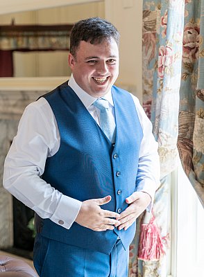 gosfield-hall-real-wedding-Groom-ready-essex.jpg